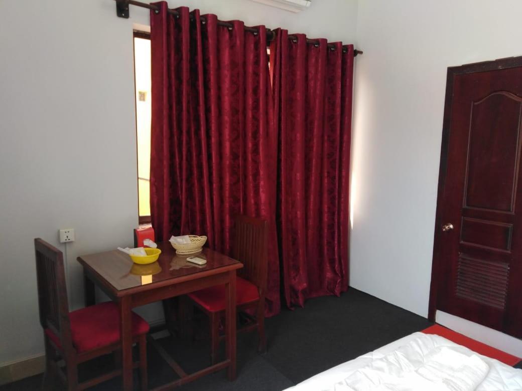 Violet Villa And Restro Siem Reap Zewnętrze zdjęcie