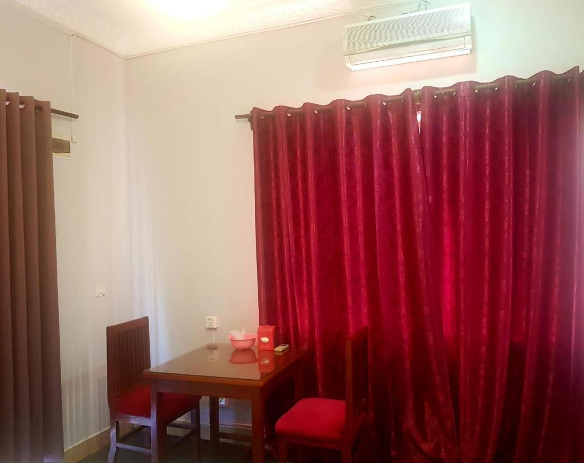 Violet Villa And Restro Siem Reap Zewnętrze zdjęcie